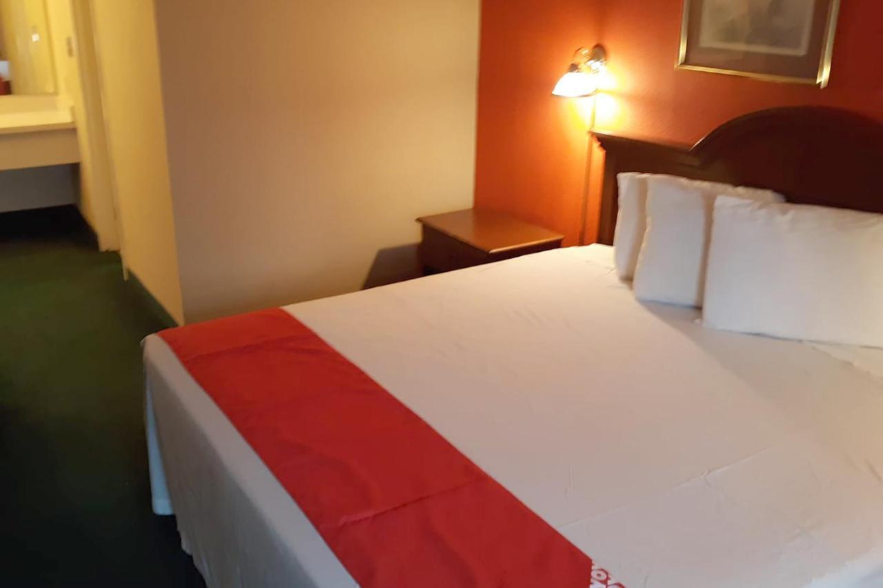 Super Value Inn Valdosta Exteriör bild